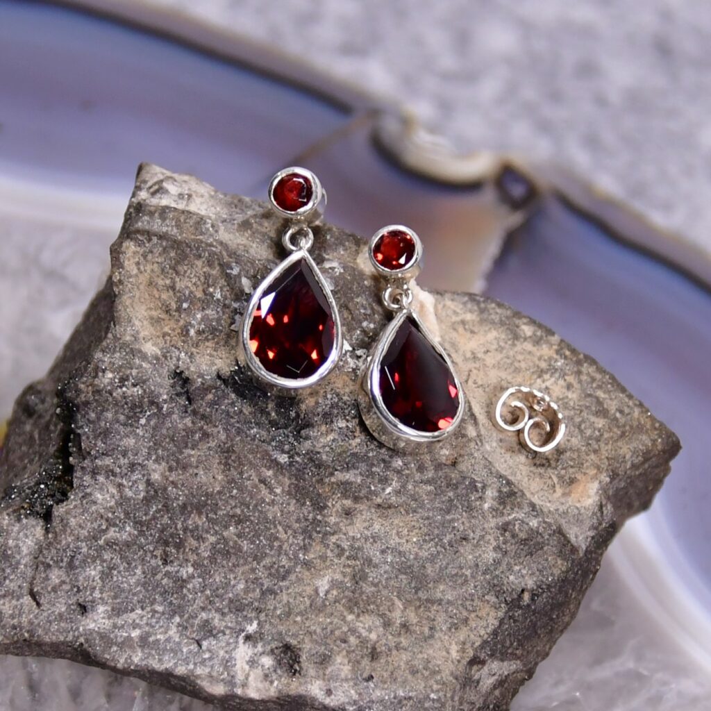3324f - Schmuck Berlin | handgefertigter Edelsteinschmuck | der Onlineshop